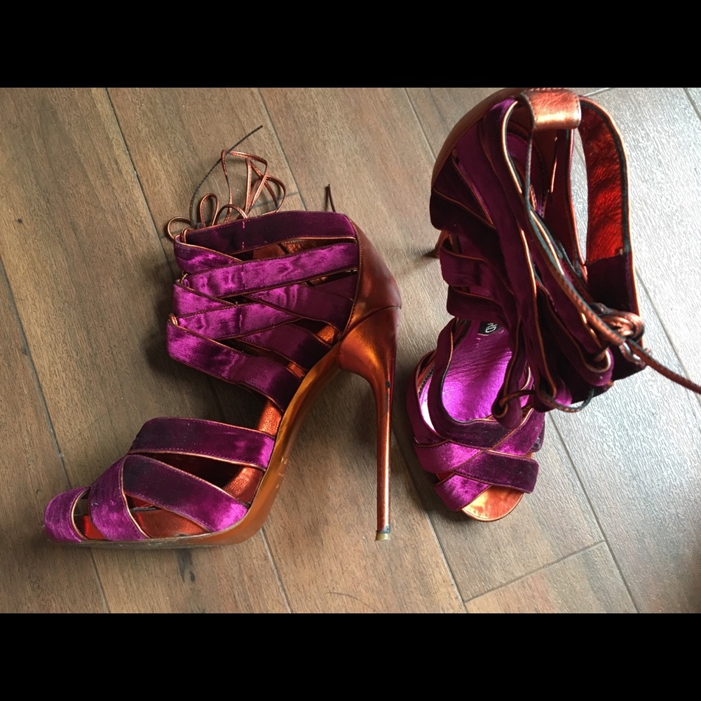 Tom Ford Lace Up Sandals Size: 40